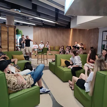Hostel Twentytu Barcelona