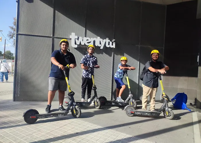 Hostel Twentytu Barcelona