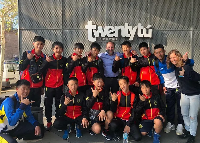 Twentytu *