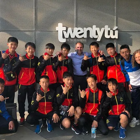 Twentytu *