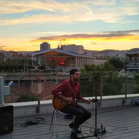 Hostel Twentytu Barcelona
